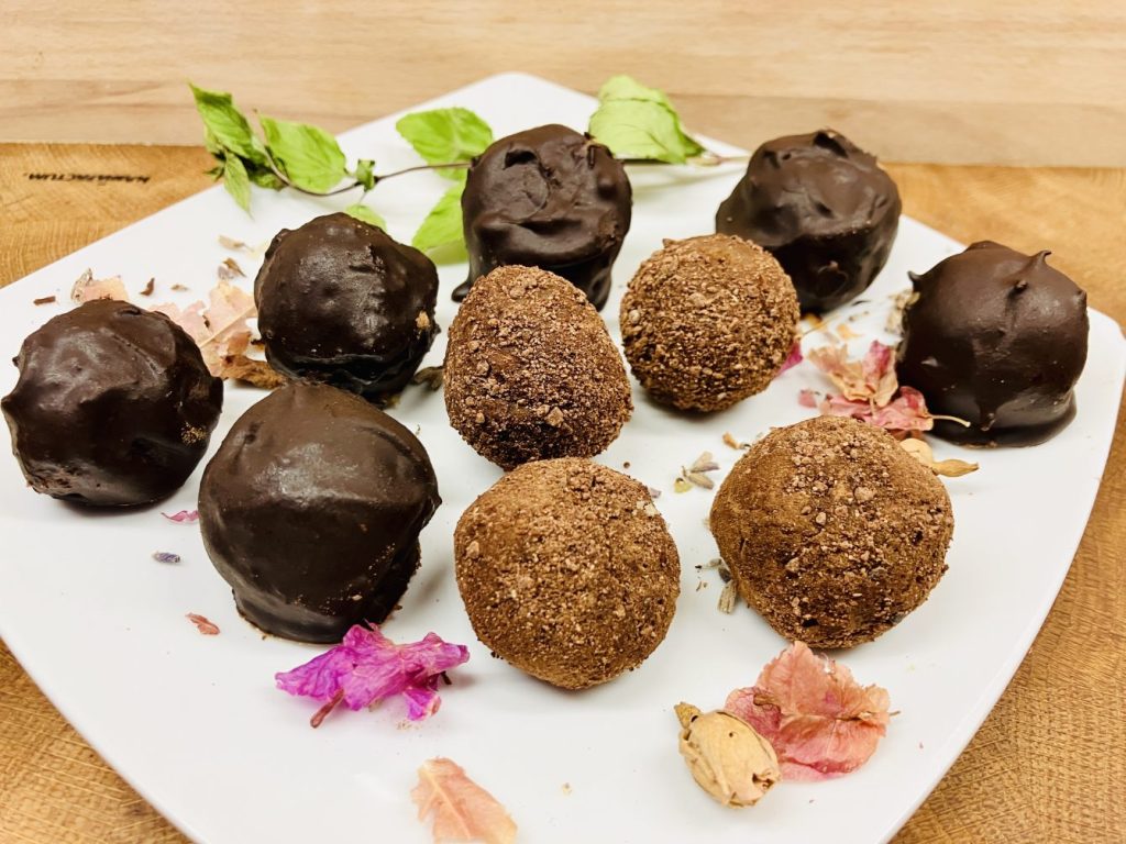 Gefüllte Maronen Trüffel mit Crème de Marron