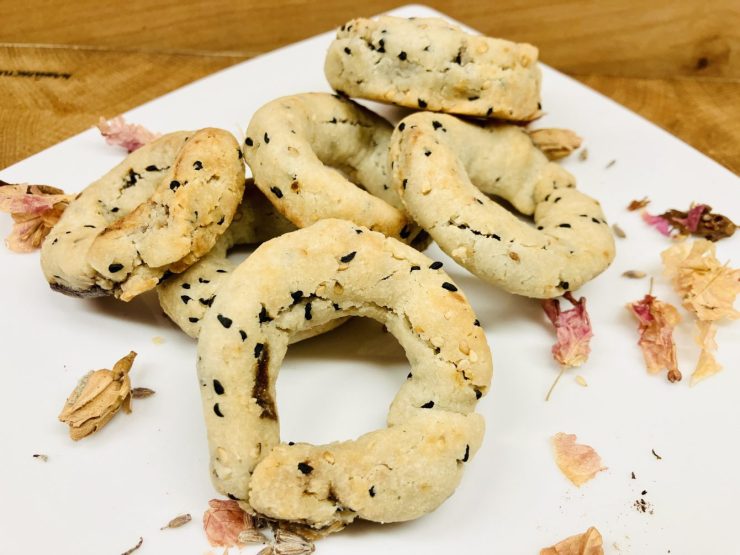 Arabische Dattel Ringe – Aromatische Kekse mit Dattelfüllung 