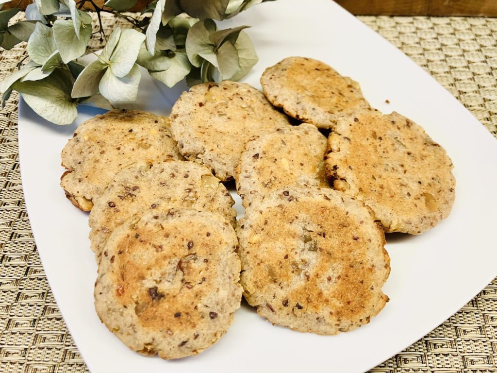 Walnuss Thymian Cookies mit Honig und Ziegenkäse