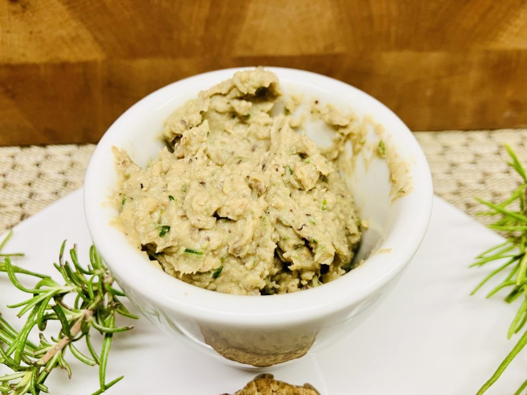 Maronen Rillette mit Haselnüssen und Trüffelöl