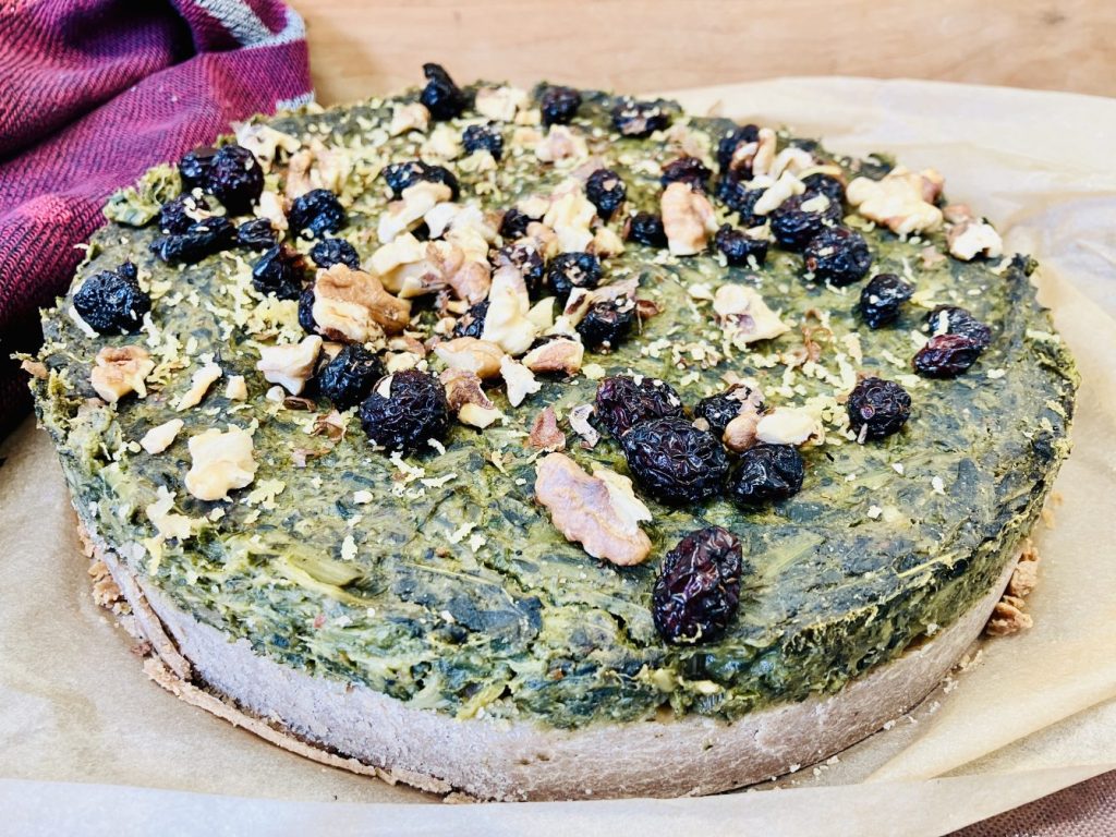 Persische Kuku Sabzi Kräutertarte