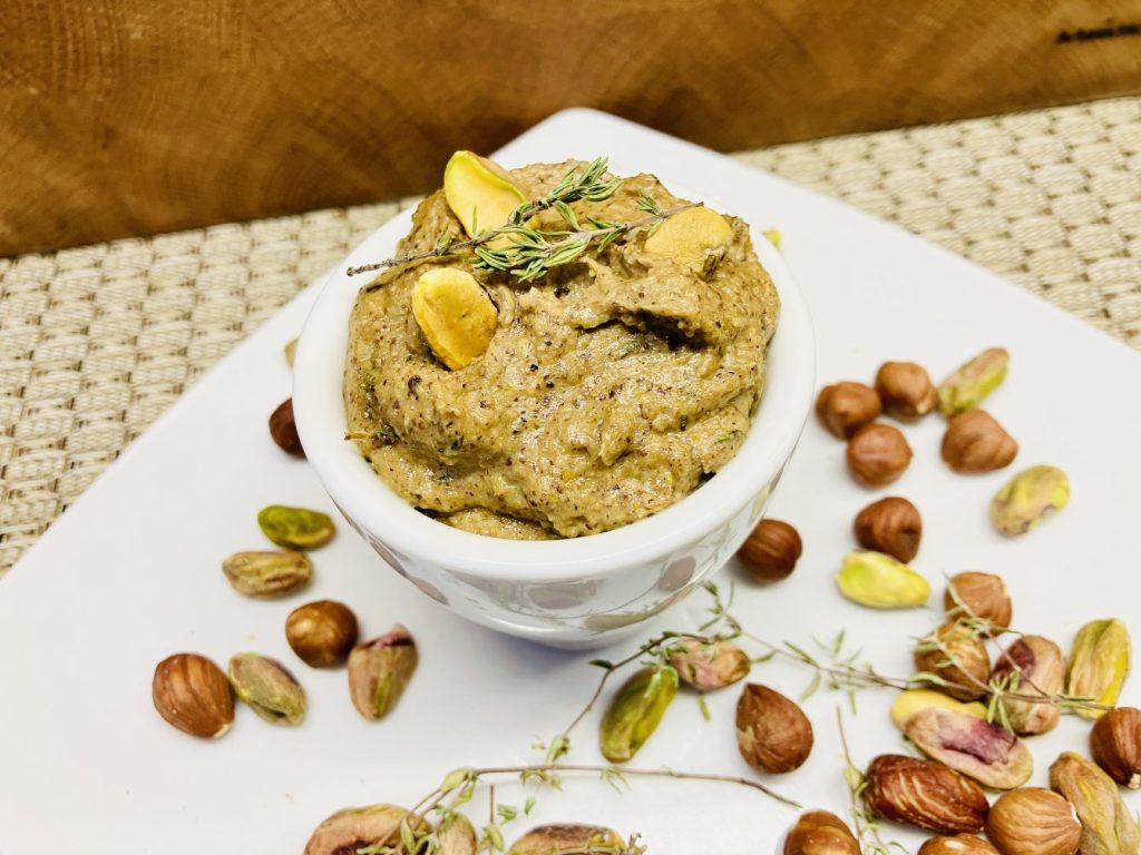 Champignon-Haselnuss-Pistazien Creme
