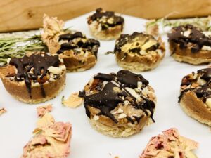 Fake Twix Riegel mit Mandel-Karamell – Millionaire’s Shortbread Cups deluxe 🍫✨ --- 🇬🇧 Almond Caramel – Millionaire’s Shortbread Cups deluxe