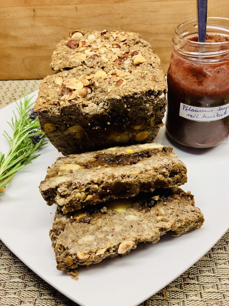 Linsen Terrine mit Kastanien, Pflaumen & Pistazien 🌰🍇🥄 --- 🇬🇧 Lentil Terrine with Chestnuts, Plums & Pistachios