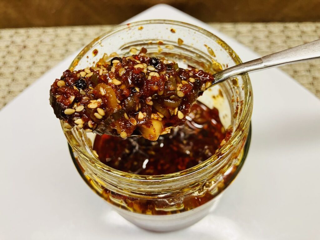 Das Ultimative Sesam Chili-Öl – Aromatisch, Würzig & Vielseitig